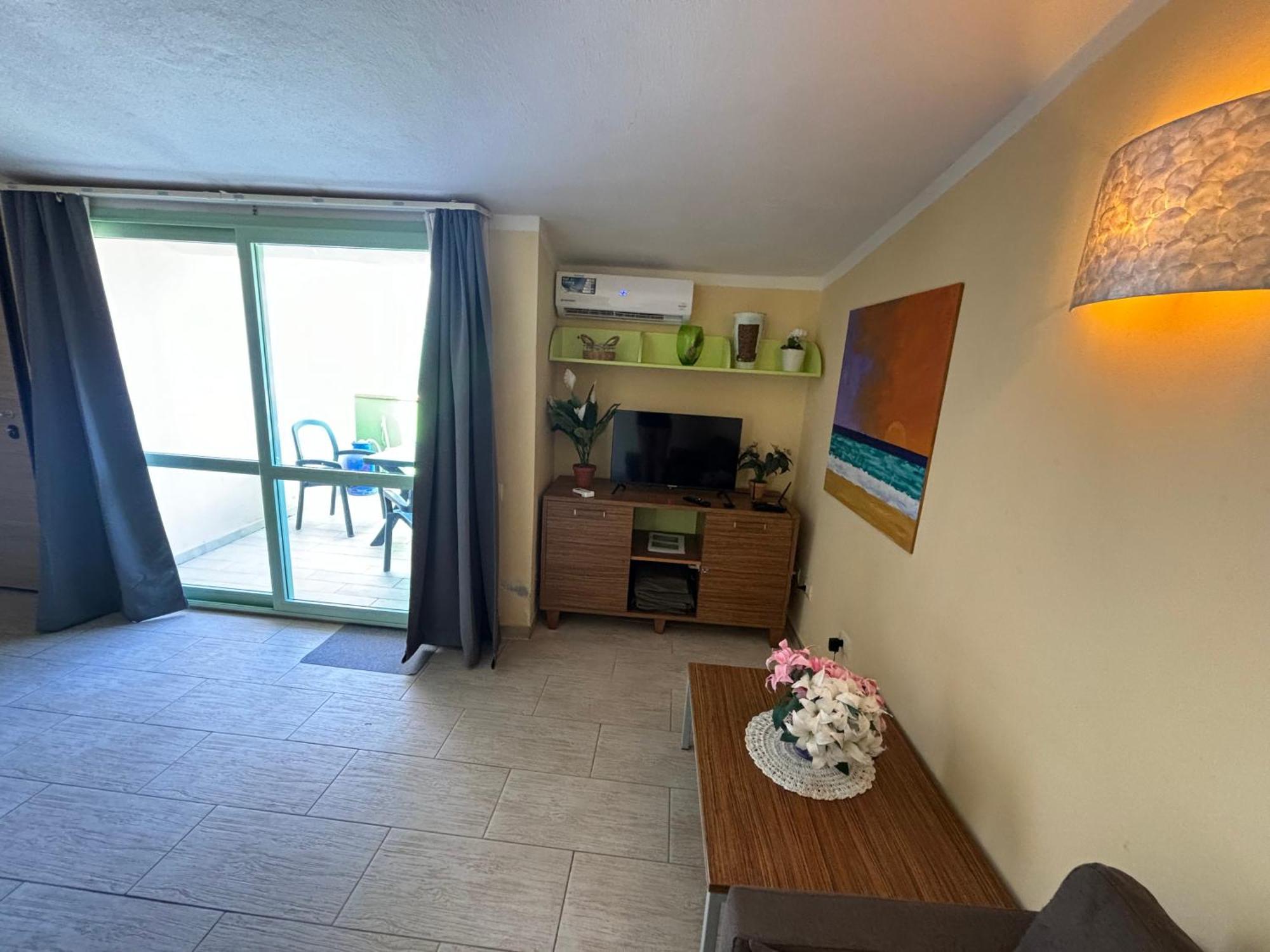 Cozy Apartment With Pool, Near Beach And Center سانتا ماريا المظهر الخارجي الصورة